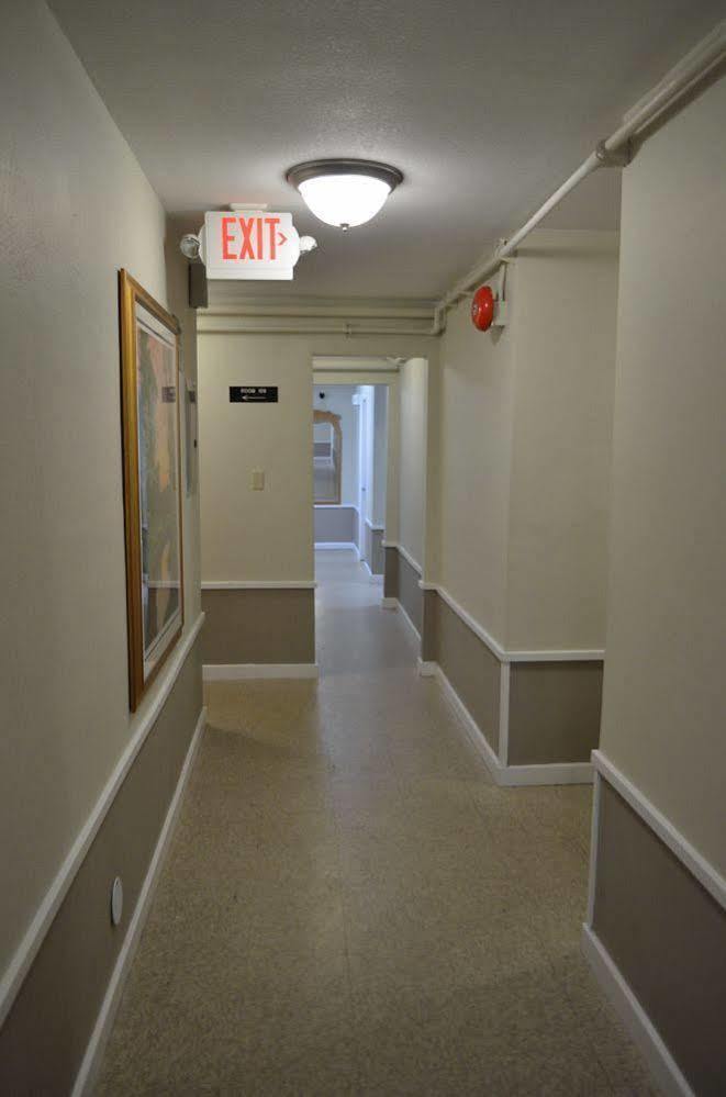 Bent Prop Inn & Hostel Of Alaska - Downtown Anchorage Extérieur photo